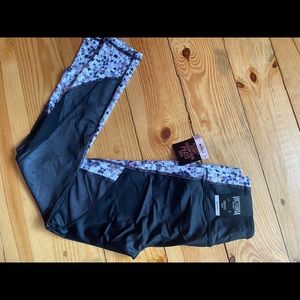 Victoria’s Secret Paris Fashion Show Limited Leggings